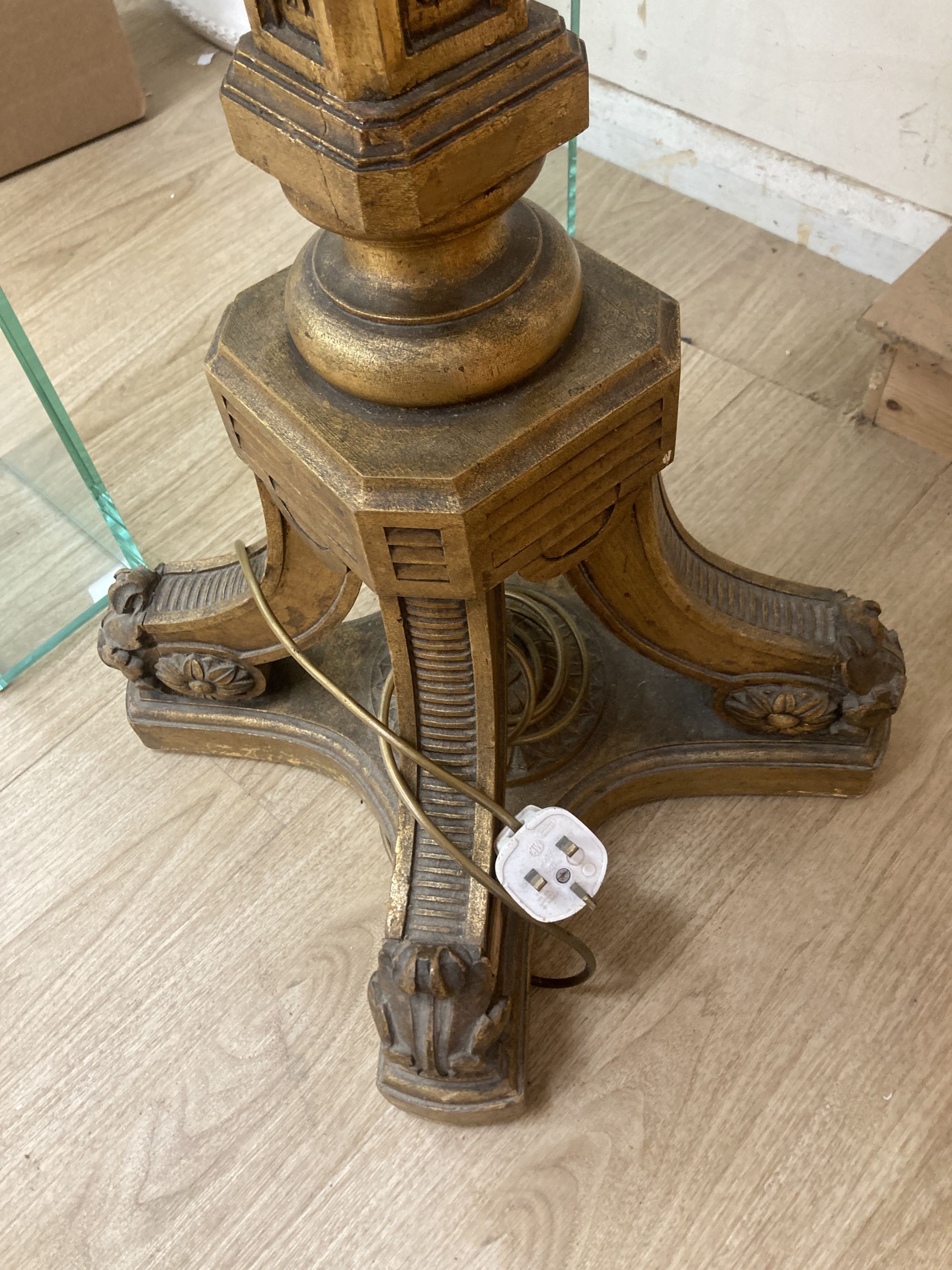 An 18th century style Italian giltwood standard lamp, height 160cm